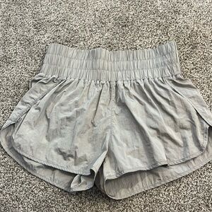 Medium Altard stage revival shorts (silver/ grey)